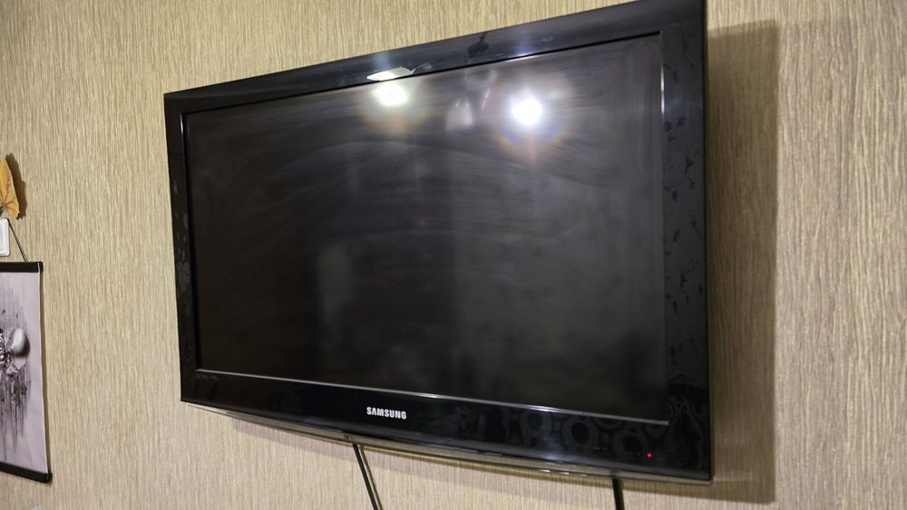 Продам телевизор Samsung