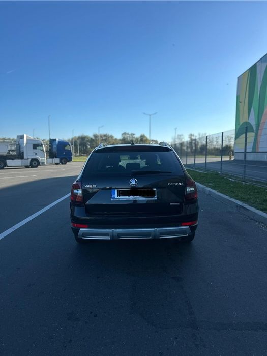 Skoda octavia scout 2019 2000tdi automata 184cp