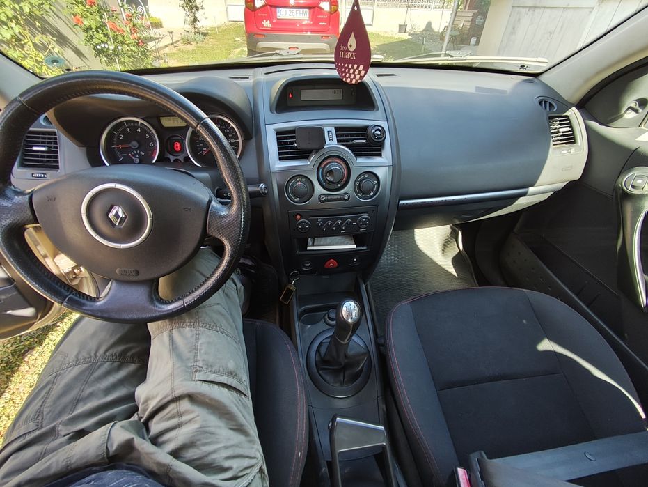 Vand Renault Megane 2 doar 136.000km