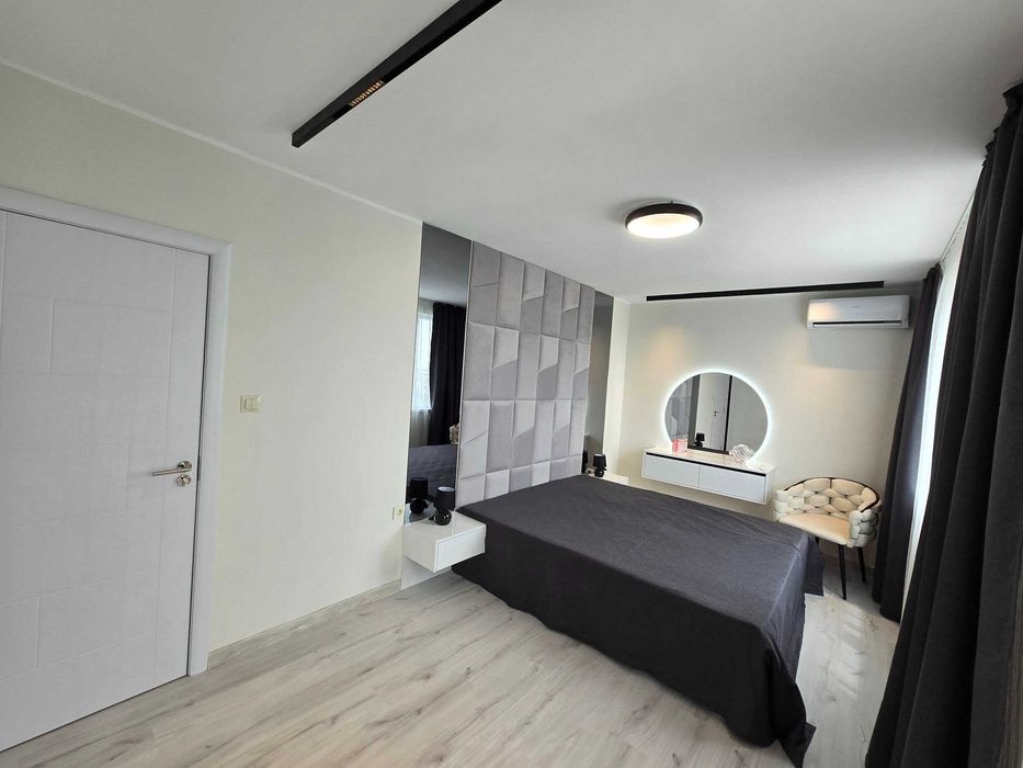 Продава се Тристаен апартамент в Стара Загора, Три чучура - център - 110 кв.м за 1619 €/кв.м - Снимка #7