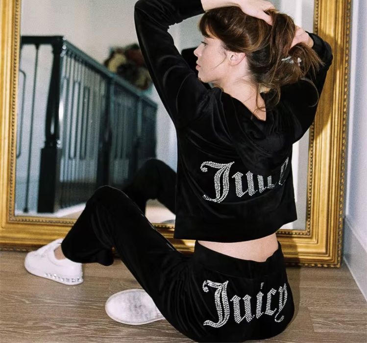 Juicy Couture комплекти, различни цветове