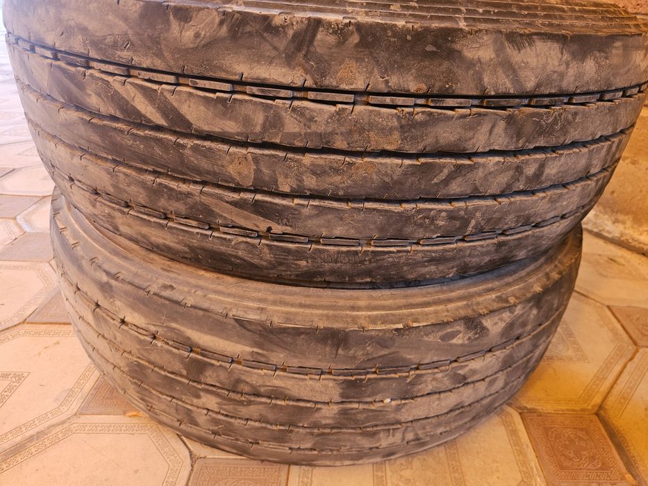 Продаётся резина на R 19.5