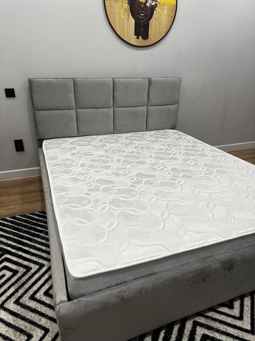 Кровать двухспальная