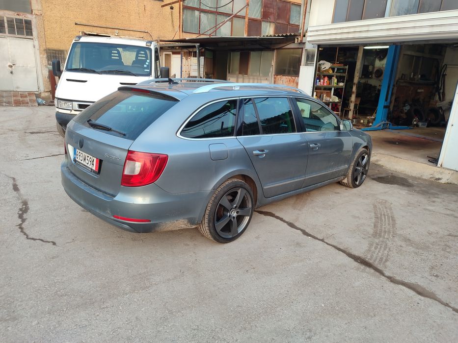 Джанти с гуми 18" 225 40 18