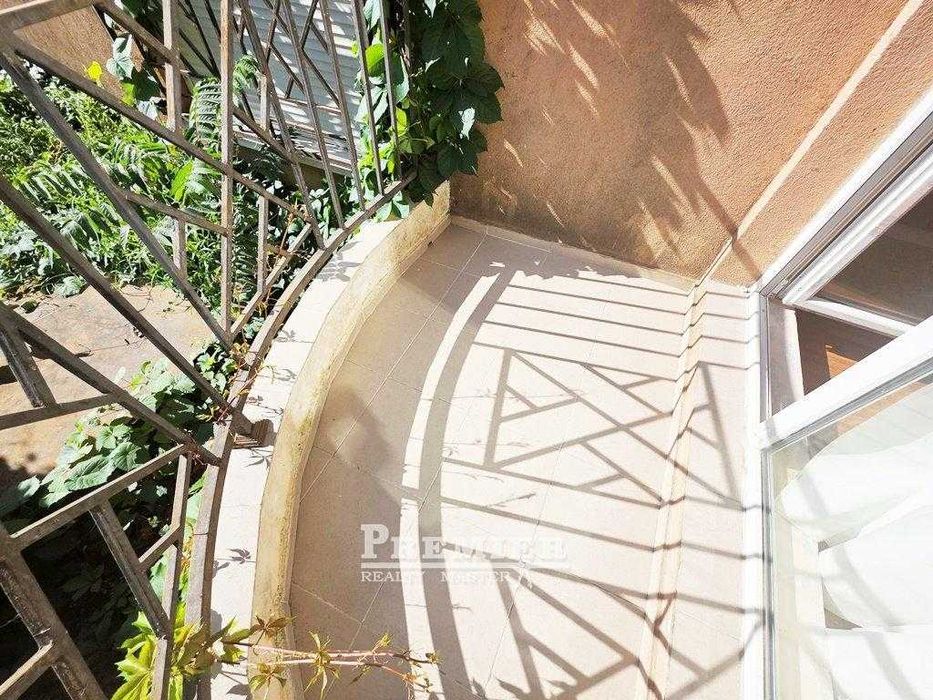 Продава се Едностаен апартамент в к.к. Слънчев бряг - 38 кв.м за 1277 €/кв.м - Снимка #4