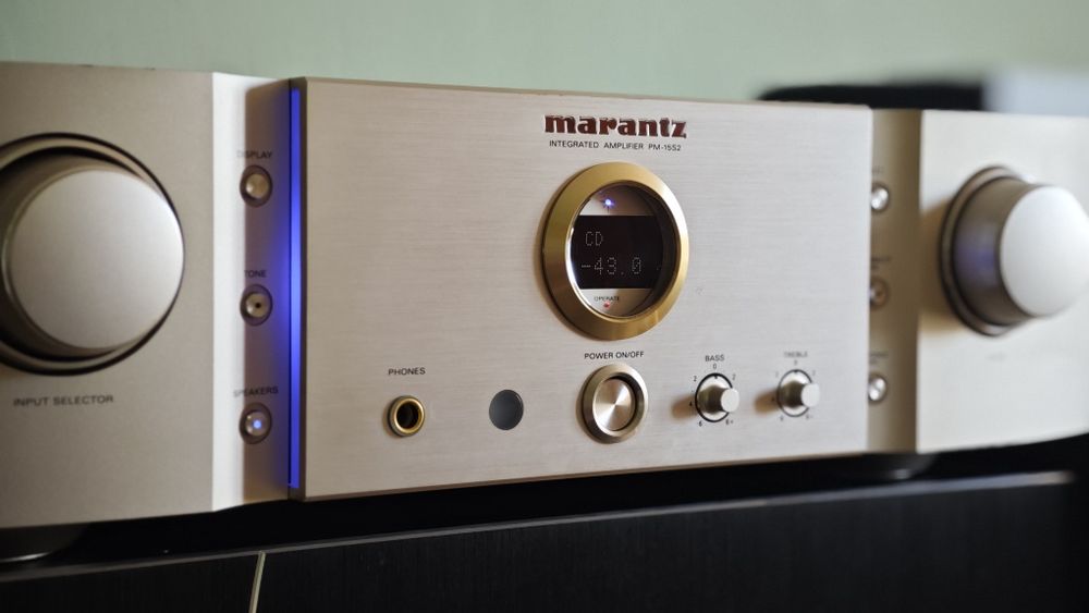 Черен петък! Усилвател Marantz PM 15s2