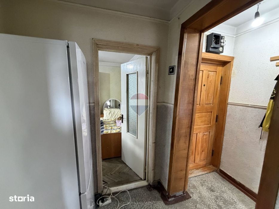 Apartament 3 camere etaj 3/4 SUD