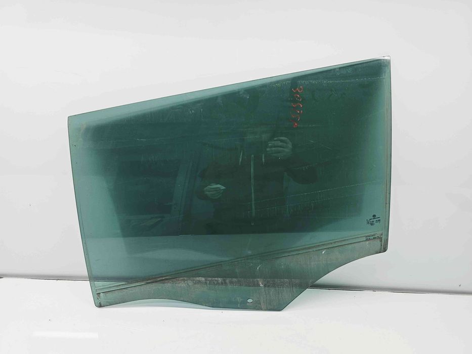 Geam usa stanga spate Volkswagen Passat B8 Variant (3G5) [Fabr 2015-pr