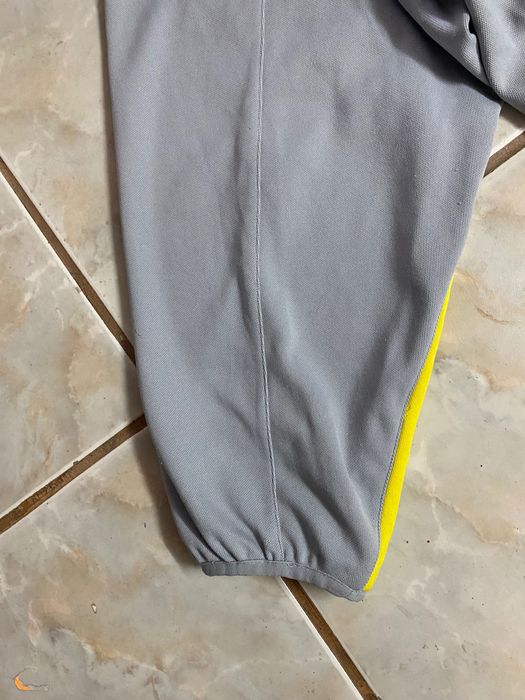 Мъжка Тениска на Nike в размер L.