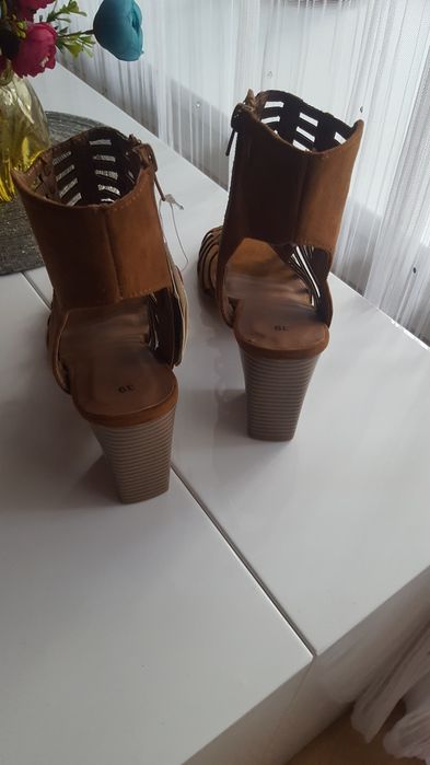 Ботильоны новые с Ламоды