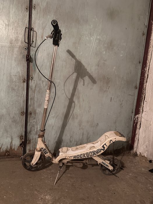 Продам самокат rock board
