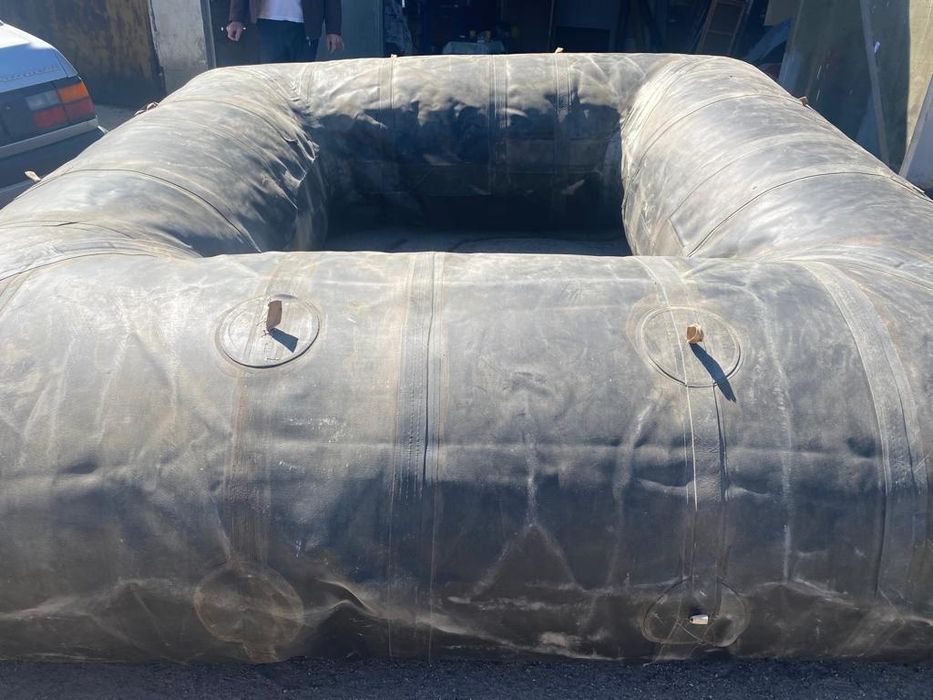 Продам спасательный плот