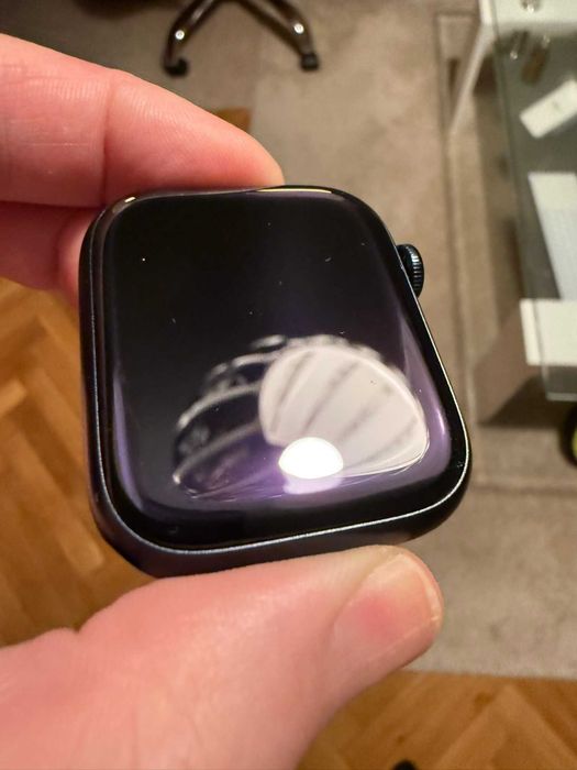 Apple Watch S8, Midnight, 45mm, 100% батерия + подарък кейс