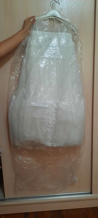 Платья для девочек 6 и 8 лет.