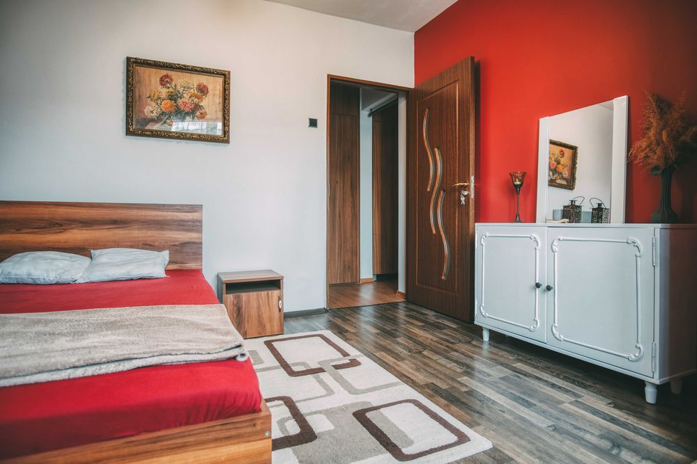Inchiriez 4 camere decomandate • 80 mp • 2 băi • Mănăștur