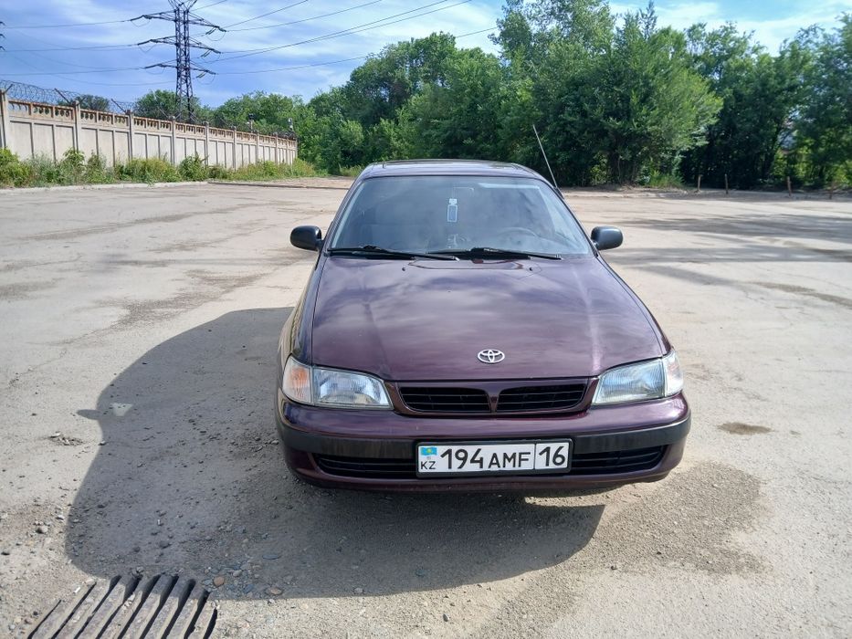 Продам тойота карина е