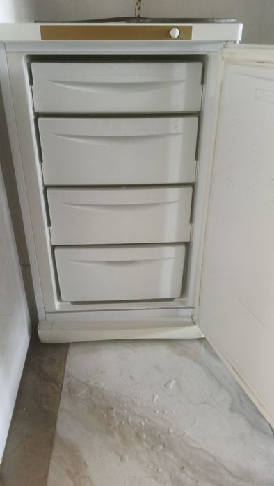 Морозильник 140 литров