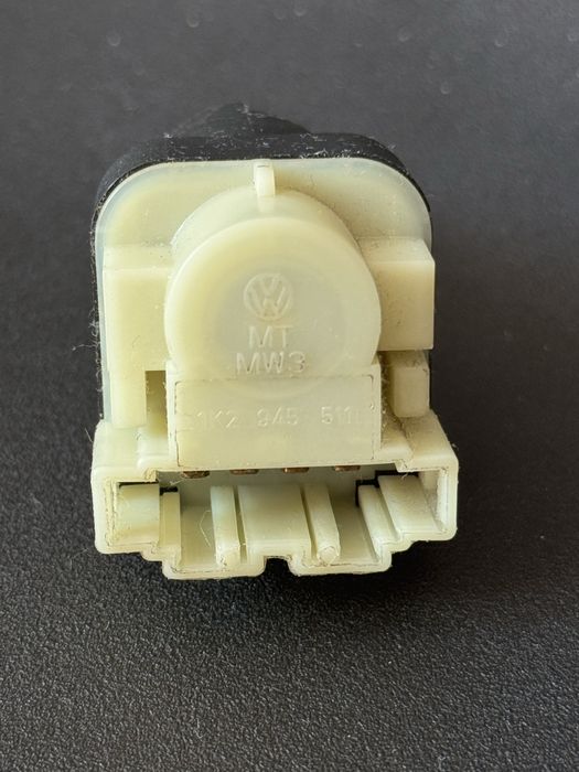 Switch pedala frana original - 1K2 945 511
