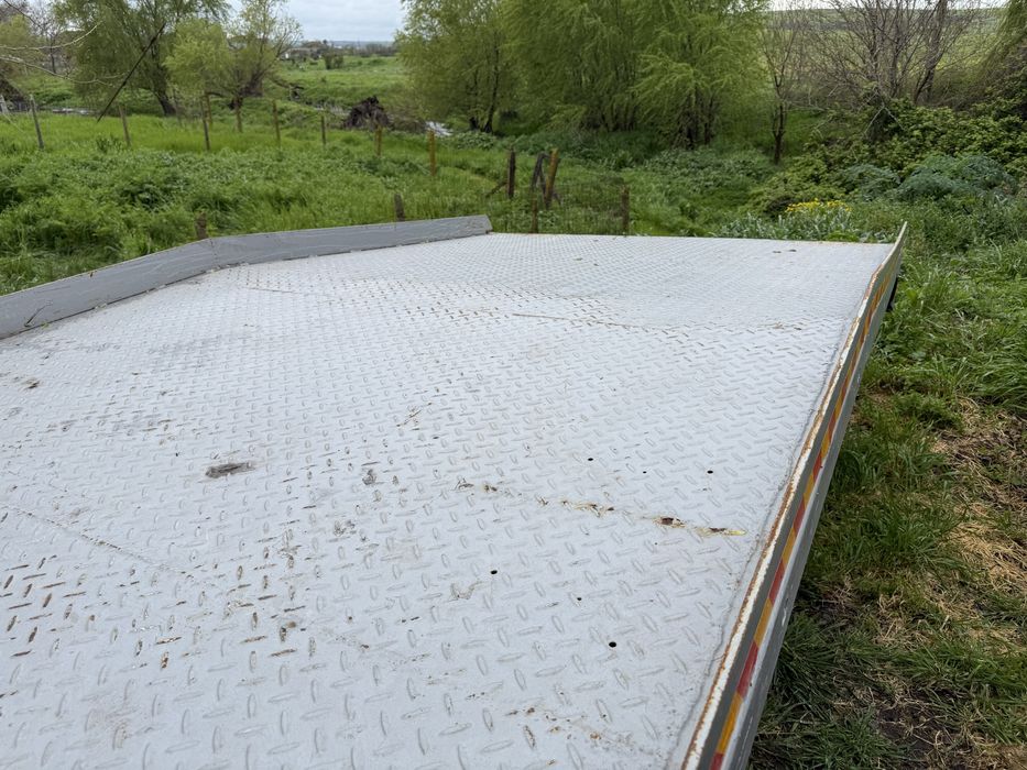 Платформа iveco пътна помощ