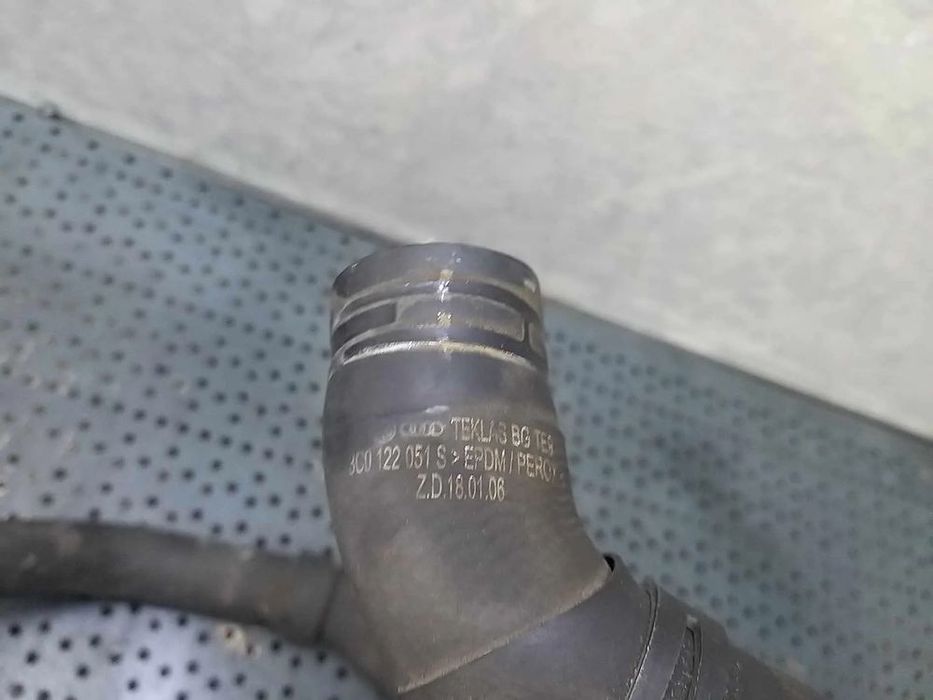 Furtun apa 2.0 tdi vw passat b6 3c0122051s