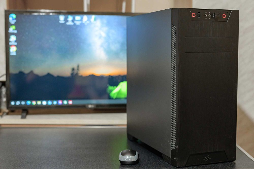 8-ядрен компютър, MSI Х570, 32 GB