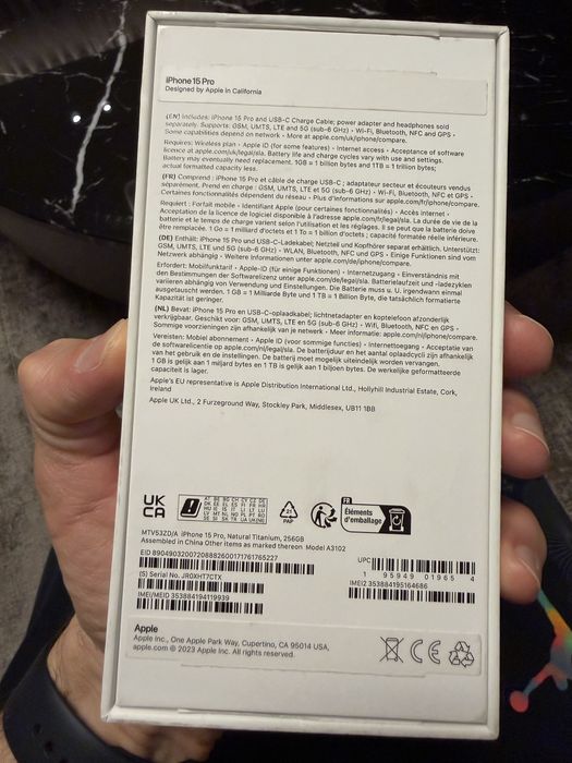 iphone 15pro 256 gb silver