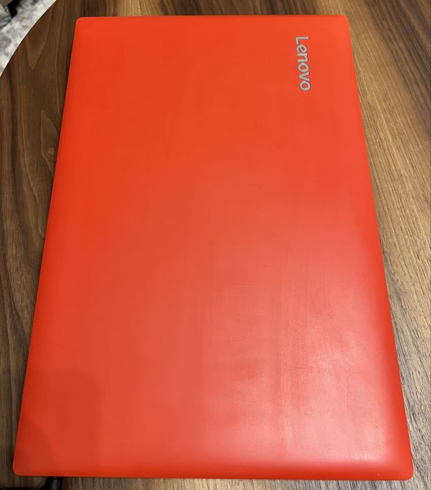 Laptop Lenovo IdeaPad 320-15AST funcțional-4GB RAM-Windows 10 Pro