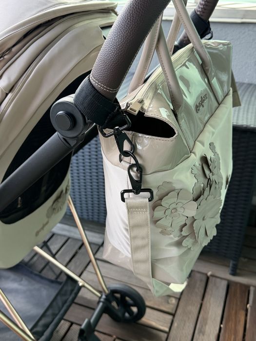 Количка CYBEX Mios 3 Simply Flowers Beige