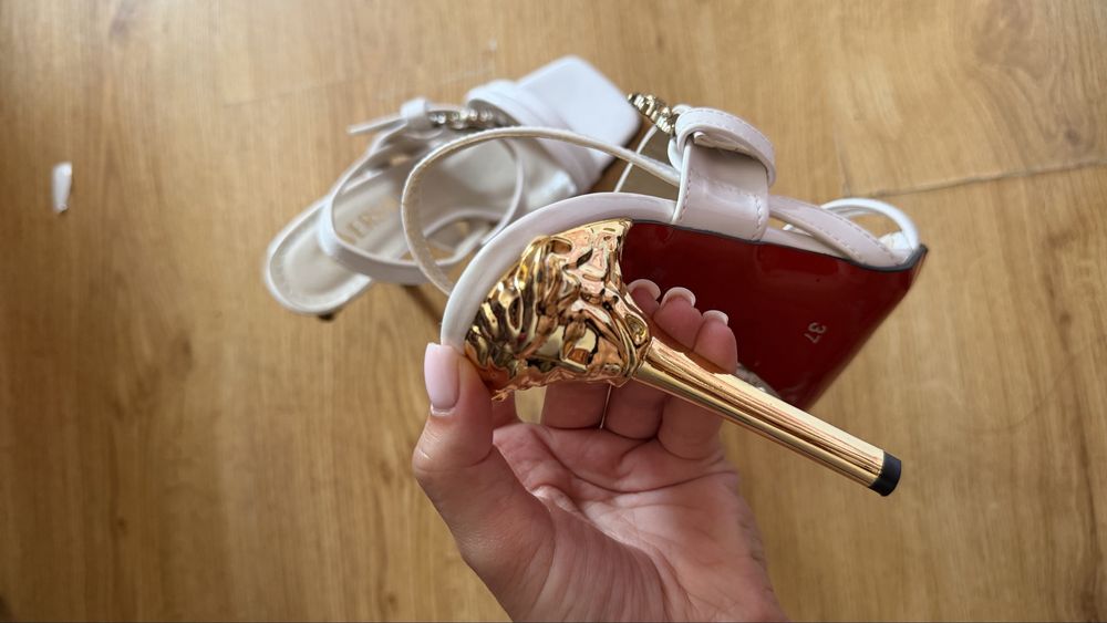 Versace сандали на ток