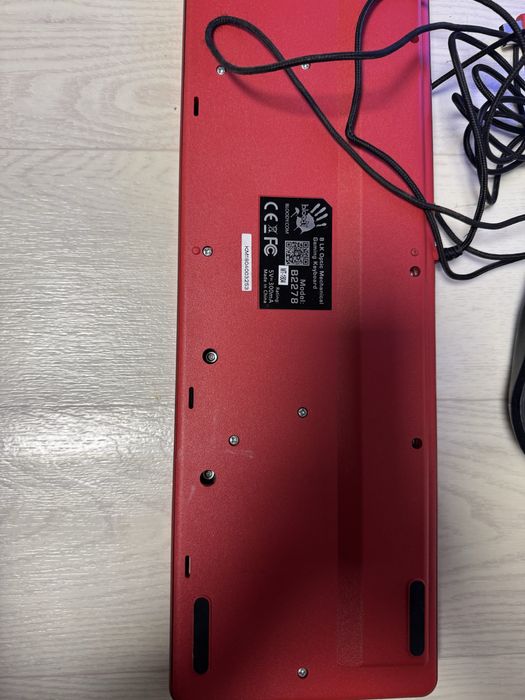 Игровая клавиатура + мышь в отличном состоянии