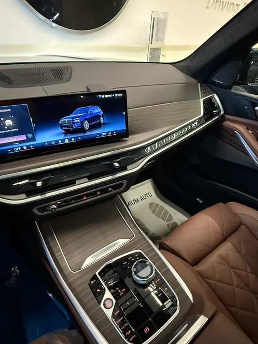 Продам BMW X7 xDrive40i Спец. в наличии + официальная гарантия