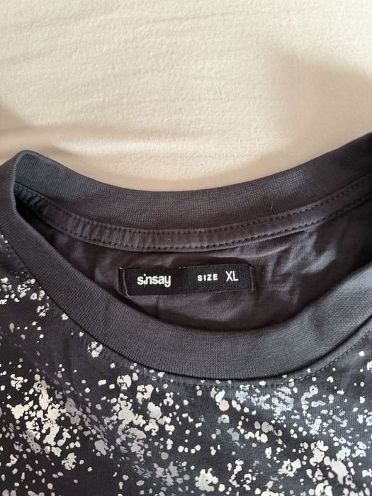 Нова тениска с лъскави частици Sinsay