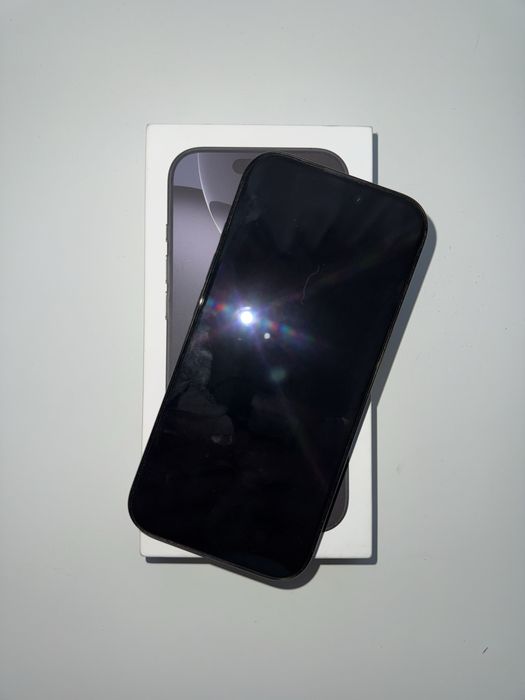iphone 16 pro black