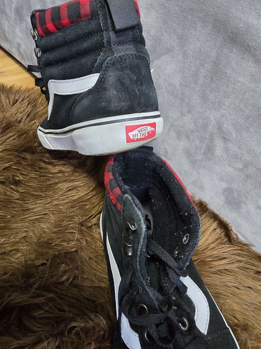 Vans Sk8-Hi MTE-1, model high-top.
