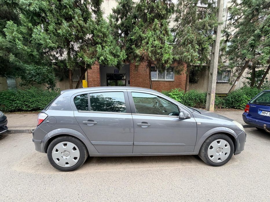 Opel Astra H 1.7