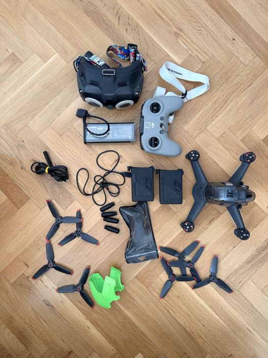 Дрон DJI FPV + 2 Батерии + ND Филтри - ПЕРФЕКТЕН!
