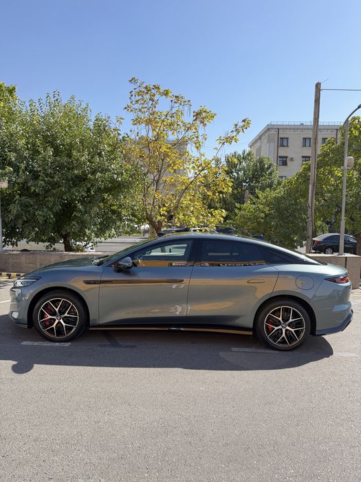 Byd Han L flagship 2.7 sec full