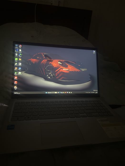 Asus vivobook Intel core 5