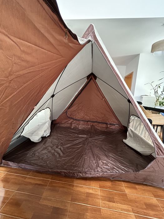 Cort de plaja nou, perfect pentru vara!