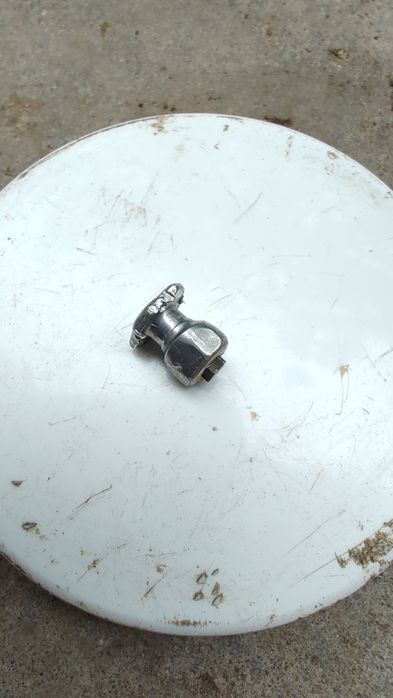 Шпайкове за  гуми  продава