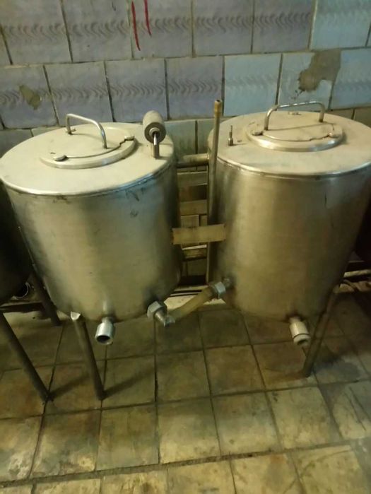 Ёмкости нержавейка сдвоенные 80 л. Для разных технологических процесс.