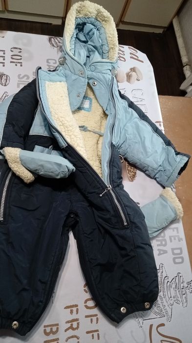 Продам  детские вещи