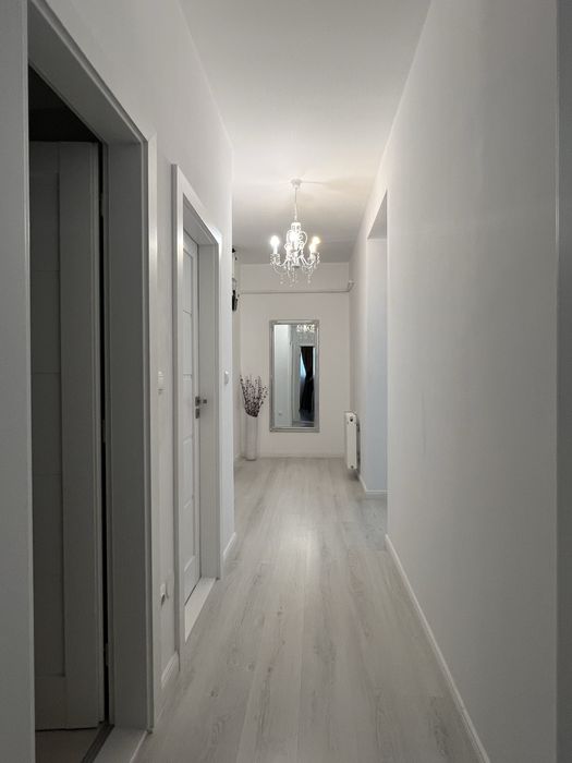 Apartament premium 3 camere de închiriat – Zona. Ared  UTA, Arad
