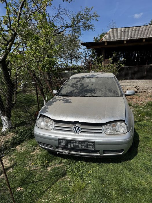 VW golf pt piese
