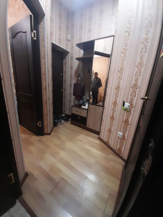 Toshkent shahar Mirzo Ulugbek t kvartira SOTILADI 48 kvm SROCHNO