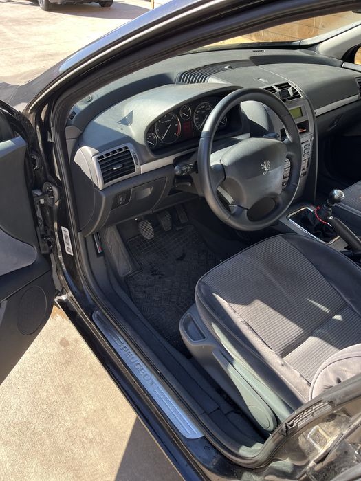 Продавам Peugeot 407 2. 0 HDi, 136 к. с. , седан.