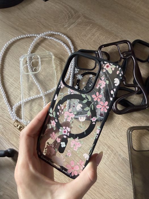 Кейсове за Iphone 16 Pro