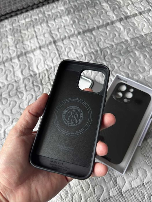 3 броя оригинални кейса за iPhone 15 Pro Max (Spigen, KZDOO, Tech-Protect)
