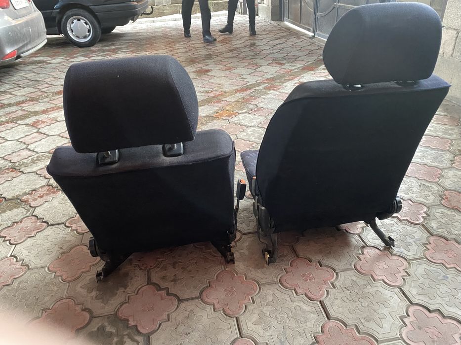 Гольф 3 сидение передние идеалный