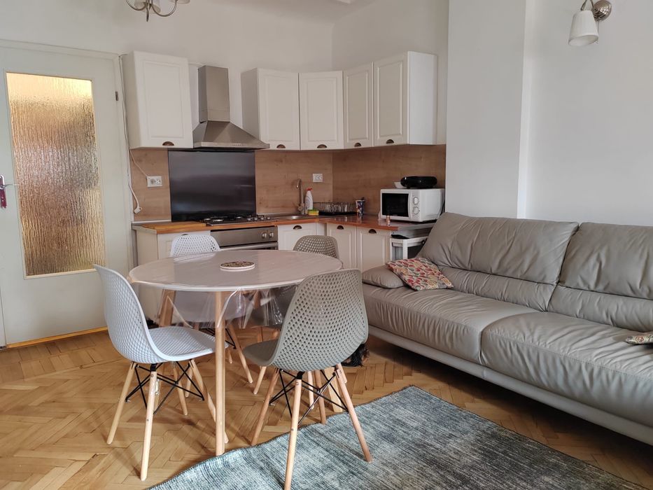 Studio Piata Romana - Bulevardul Gheorghe Magheru